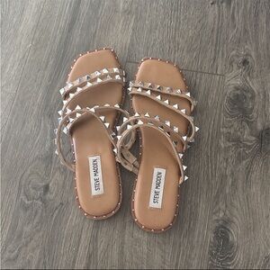 NWOT Steve Madden Studded Sandals